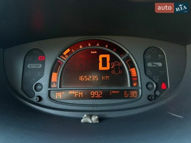 Червоний Рено Модус, об'ємом двигуна 1.2 л та пробігом 165 тис. км за 4500 $, фото 22 на Automoto.ua