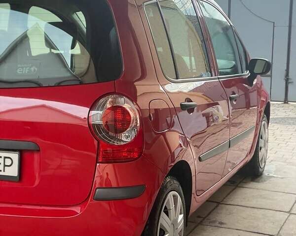 Красный Рено Модус, объемом двигателя 1.2 л и пробегом 148 тыс. км за 5250 $, фото 3 на Automoto.ua