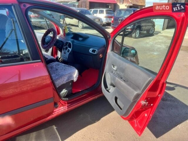 Красный Рено Модус, объемом двигателя 1.6 л и пробегом 309 тыс. км за 3800 $, фото 7 на Automoto.ua