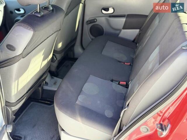 Червоний Рено Модус, об'ємом двигуна 1.1 л та пробігом 181 тис. км за 4200 $, фото 25 на Automoto.ua