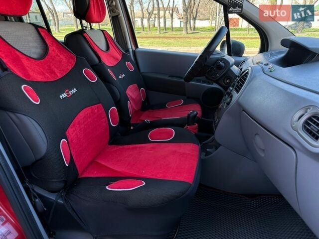 Червоний Рено Модус, об'ємом двигуна 1.2 л та пробігом 165 тис. км за 4500 $, фото 17 на Automoto.ua