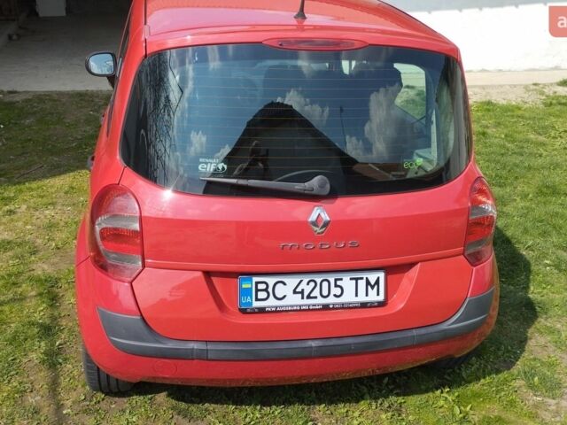 Червоний Рено Модус, об'ємом двигуна 1.15 л та пробігом 213 тис. км за 4700 $, фото 4 на Automoto.ua