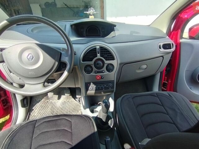Червоний Рено Модус, об'ємом двигуна 1.15 л та пробігом 213 тис. км за 4700 $, фото 15 на Automoto.ua