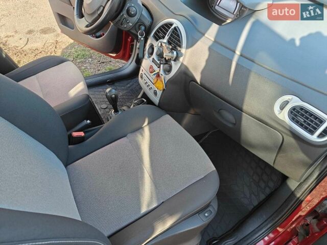 Червоний Рено Модус, об'ємом двигуна 1.1 л та пробігом 160 тис. км за 5200 $, фото 16 на Automoto.ua
