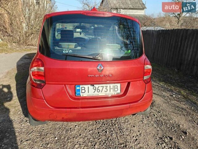 Червоний Рено Модус, об'ємом двигуна 1.1 л та пробігом 160 тис. км за 5200 $, фото 5 на Automoto.ua