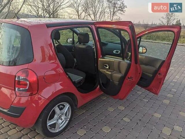 Красный Рено Модус, объемом двигателя 1.1 л и пробегом 245 тыс. км за 4800 $, фото 11 на Automoto.ua