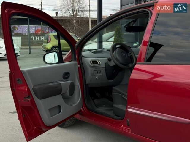 Червоний Рено Модус, об'ємом двигуна 1.46 л та пробігом 221 тис. км за 4500 $, фото 8 на Automoto.ua
