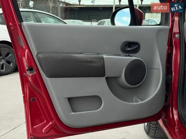 Червоний Рено Модус, об'ємом двигуна 1.46 л та пробігом 221 тис. км за 4500 $, фото 9 на Automoto.ua