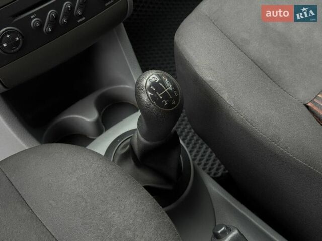 Червоний Рено Модус, об'ємом двигуна 1.46 л та пробігом 221 тис. км за 4500 $, фото 14 на Automoto.ua