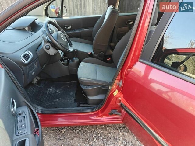Червоний Рено Модус, об'ємом двигуна 1.1 л та пробігом 160 тис. км за 5200 $, фото 12 на Automoto.ua