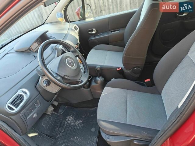 Червоний Рено Модус, об'ємом двигуна 1.1 л та пробігом 160 тис. км за 5200 $, фото 9 на Automoto.ua