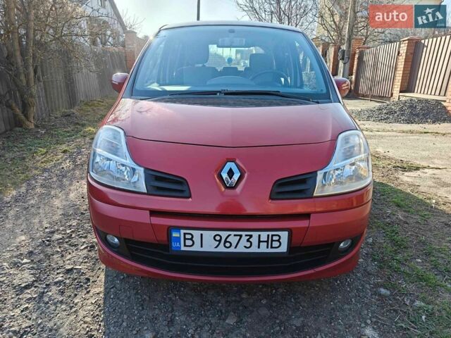 Червоний Рено Модус, об'ємом двигуна 1.1 л та пробігом 160 тис. км за 5200 $, фото 2 на Automoto.ua