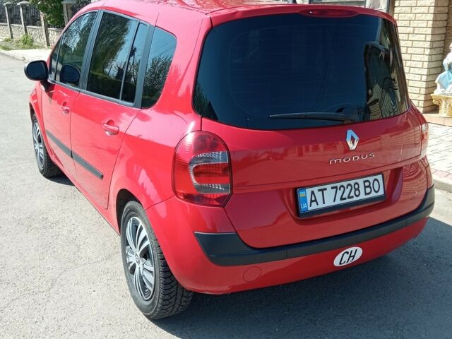 Червоний Рено Модус, об'ємом двигуна 1.2 л та пробігом 215 тис. км за 4999 $, фото 4 на Automoto.ua