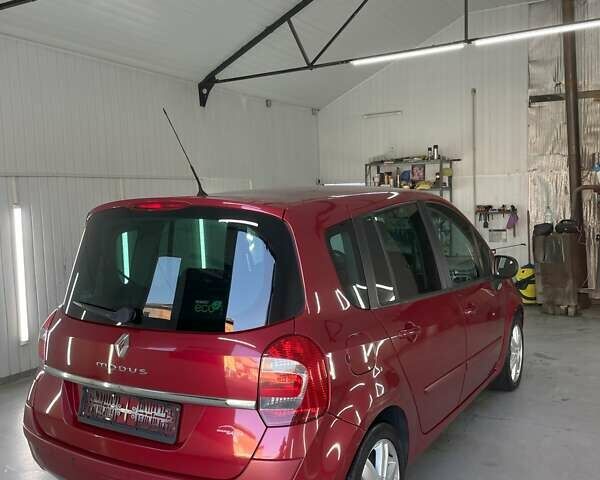 Червоний Рено Модус, об'ємом двигуна 1.46 л та пробігом 138 тис. км за 5500 $, фото 21 на Automoto.ua