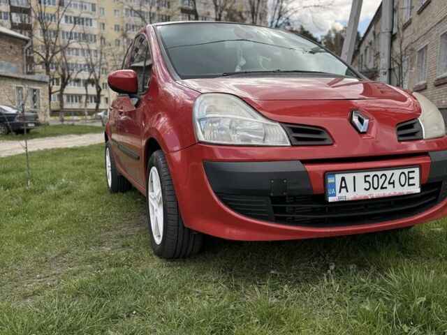 Красный Рено Модус, объемом двигателя 1.5 л и пробегом 230 тыс. км за 5500 $, фото 6 на Automoto.ua