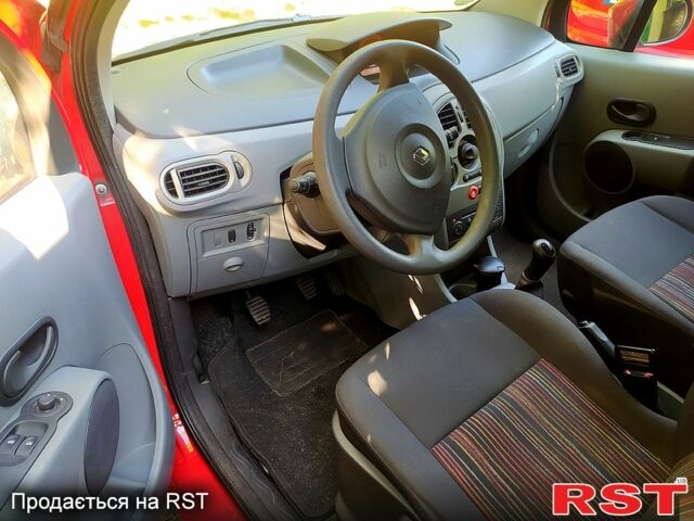 Червоний Рено Модус, об'ємом двигуна 1.1 л та пробігом 162 тис. км за 5100 $, фото 6 на Automoto.ua