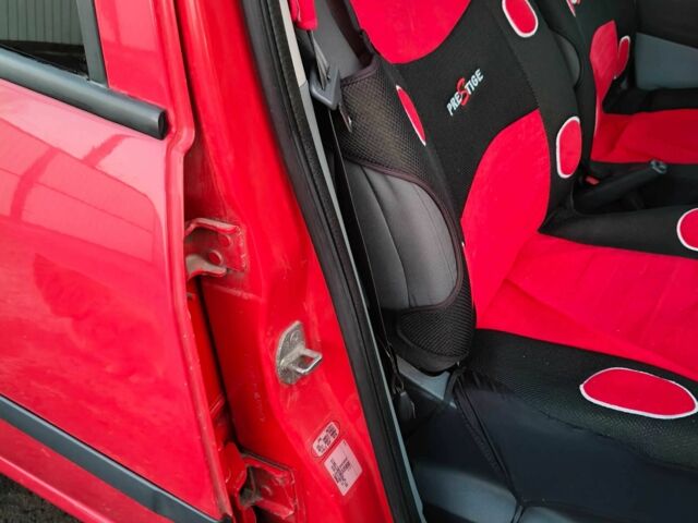 Червоний Рено Модус, об'ємом двигуна 1.1 л та пробігом 165 тис. км за 4200 $, фото 4 на Automoto.ua