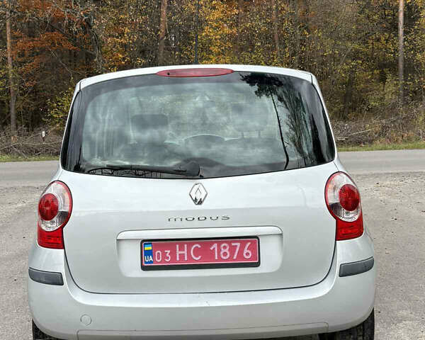 Рено Модус, об'ємом двигуна 1.6 л та пробігом 149 тис. км за 5950 $, фото 3 на Automoto.ua