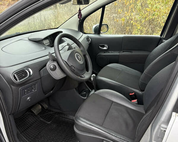 Рено Модус, об'ємом двигуна 1.6 л та пробігом 149 тис. км за 5950 $, фото 8 на Automoto.ua