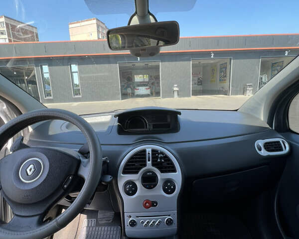 Рено Модус, объемом двигателя 1.6 л и пробегом 256 тыс. км за 4500 $, фото 16 на Automoto.ua