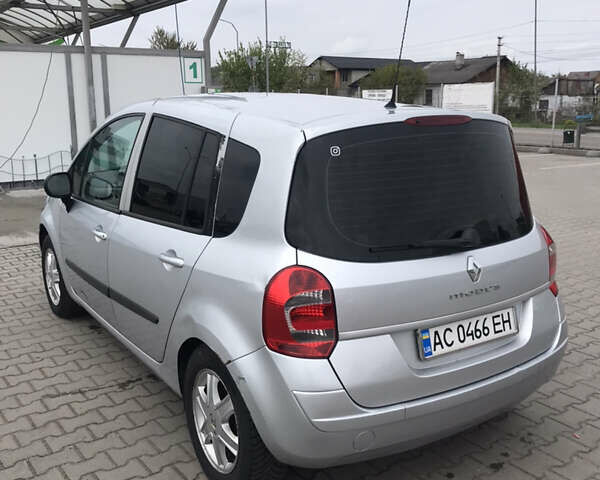 Рено Модус, объемом двигателя 1.15 л и пробегом 213 тыс. км за 3900 $, фото 6 на Automoto.ua