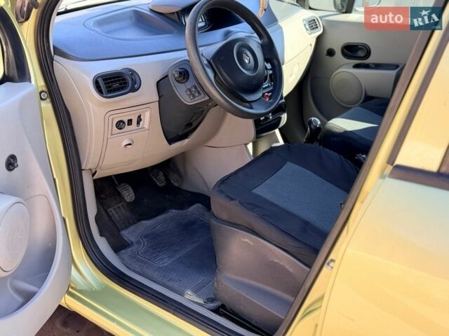 Желтый Рено Модус, объемом двигателя 1.1 л и пробегом 216 тыс. км за 4900 $, фото 19 на Automoto.ua