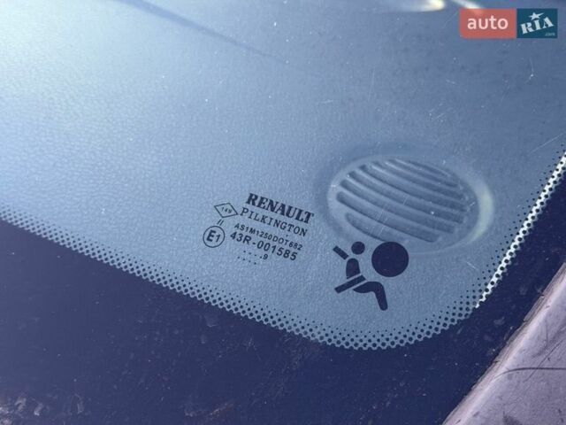 Жовтий Рено Модус, об'ємом двигуна 1.15 л та пробігом 216 тис. км за 4999 $, фото 7 на Automoto.ua