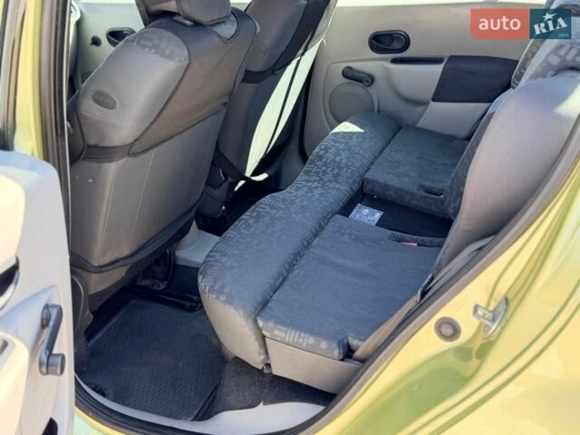 Желтый Рено Модус, объемом двигателя 1.1 л и пробегом 216 тыс. км за 4900 $, фото 21 на Automoto.ua
