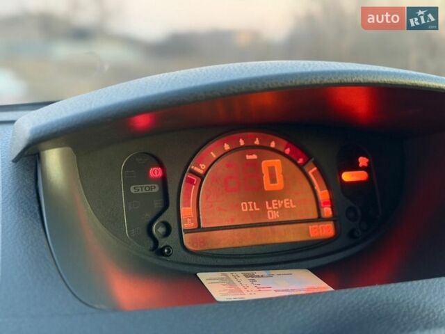 Жовтий Рено Модус, об'ємом двигуна 1.1 л та пробігом 216 тис. км за 4400 $, фото 4 на Automoto.ua