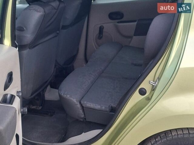 Желтый Рено Модус, объемом двигателя 1.15 л и пробегом 217 тыс. км за 4700 $, фото 2 на Automoto.ua