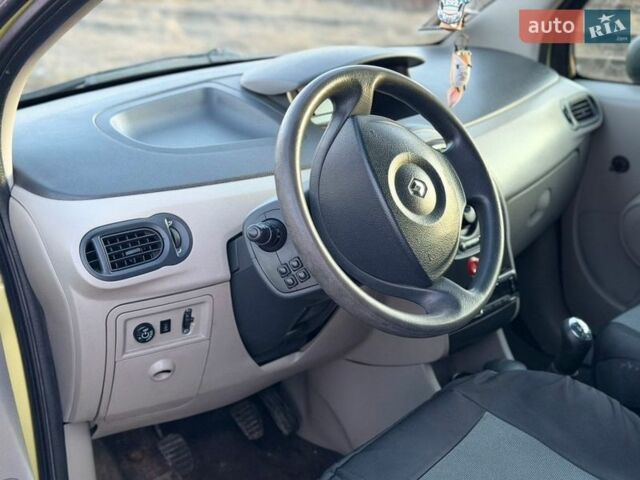 Жовтий Рено Модус, об'ємом двигуна 1.15 л та пробігом 216 тис. км за 4999 $, фото 8 на Automoto.ua