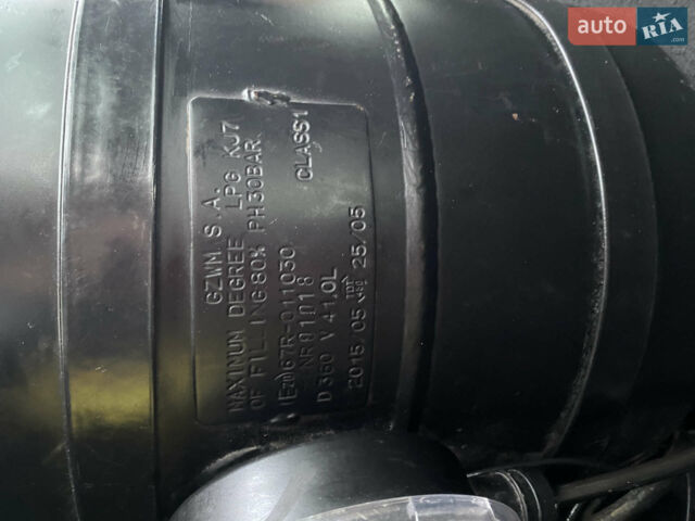 Серый Рено Модус, объемом двигателя 1.6 л и пробегом 203 тыс. км за 4500 $, фото 18 на Automoto.ua