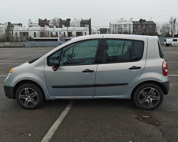 Серый Рено Модус, объемом двигателя 1.39 л и пробегом 160 тыс. км за 4500 $, фото 7 на Automoto.ua