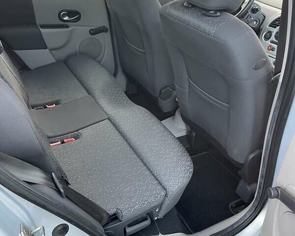 Сірий Рено Модус, об'ємом двигуна 1.6 л та пробігом 21 тис. км за 6200 $, фото 19 на Automoto.ua