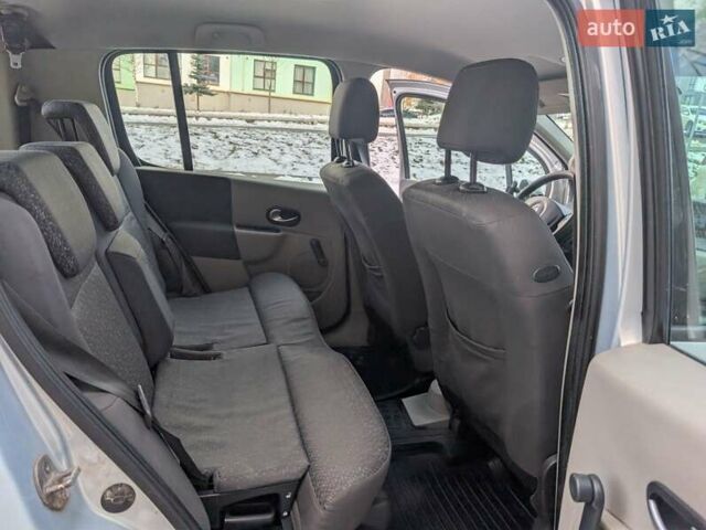 Сірий Рено Модус, об'ємом двигуна 1.2 л та пробігом 190 тис. км за 3550 $, фото 18 на Automoto.ua