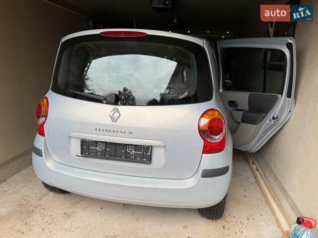Сірий Рено Модус, об'ємом двигуна 1.6 л та пробігом 21 тис. км за 6200 $, фото 2 на Automoto.ua