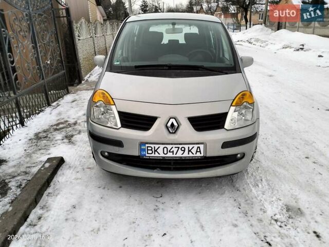 Сірий Рено Модус, об'ємом двигуна 1.2 л та пробігом 200 тис. км за 4300 $, фото 6 на Automoto.ua