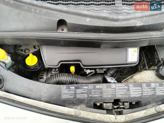 Сірий Рено Модус, об'ємом двигуна 1.2 л та пробігом 200 тис. км за 4300 $, фото 11 на Automoto.ua