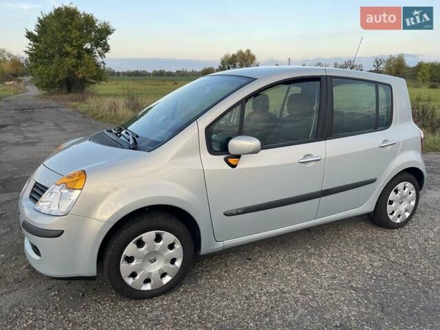 Сірий Рено Модус, об'ємом двигуна 1.6 л та пробігом 21 тис. км за 6200 $, фото 7 на Automoto.ua