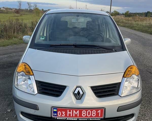 Сірий Рено Модус, об'ємом двигуна 1.6 л та пробігом 21 тис. км за 6200 $, фото 3 на Automoto.ua