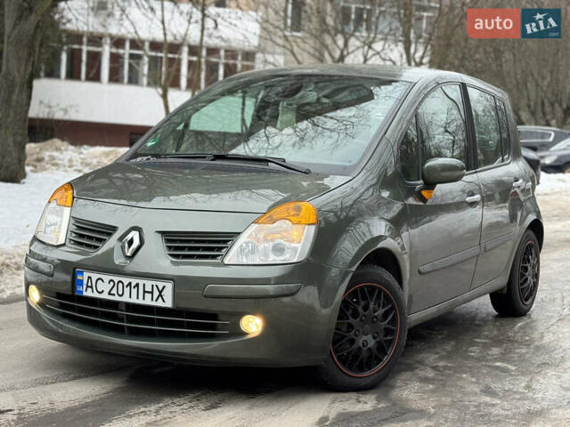 Серый Рено Модус, объемом двигателя 1.6 л и пробегом 170 тыс. км за 4650 $, фото 1 на Automoto.ua