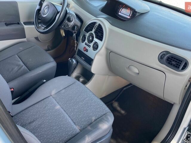 Сірий Рено Модус, об'ємом двигуна 1.6 л та пробігом 168 тис. км за 4599 $, фото 20 на Automoto.ua