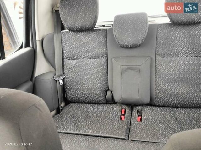 Сірий Рено Модус, об'ємом двигуна 1.2 л та пробігом 200 тис. км за 4300 $, фото 9 на Automoto.ua