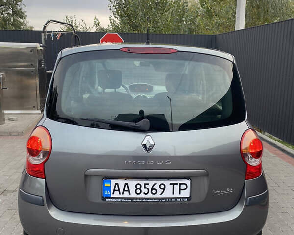 Сірий Рено Модус, об'ємом двигуна 1.6 л та пробігом 203 тис. км за 4500 $, фото 4 на Automoto.ua