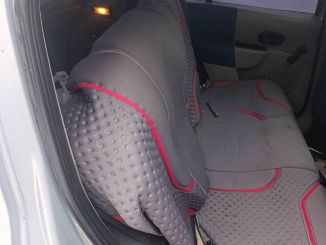 Серый Рено Модус, объемом двигателя 1.6 л и пробегом 240 тыс. км за 2000 $, фото 2 на Automoto.ua