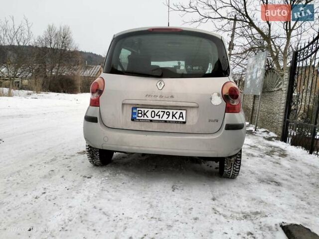 Сірий Рено Модус, об'ємом двигуна 1.2 л та пробігом 200 тис. км за 4300 $, фото 5 на Automoto.ua