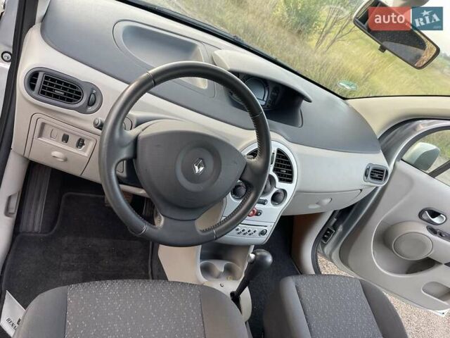 Сірий Рено Модус, об'ємом двигуна 1.6 л та пробігом 21 тис. км за 6200 $, фото 27 на Automoto.ua