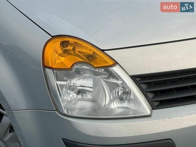 Серый Рено Модус, объемом двигателя 1.6 л и пробегом 232 тыс. км за 4900 $, фото 19 на Automoto.ua