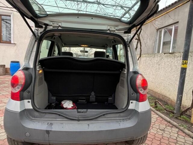 Сірий Рено Модус, об'ємом двигуна 1.5 л та пробігом 130 тис. км за 2300 $, фото 7 на Automoto.ua