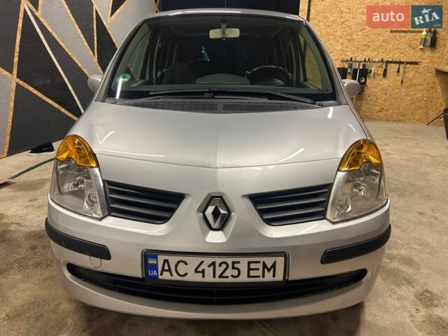Сірий Рено Модус, об'ємом двигуна 1.2 л та пробігом 260 тис. км за 4200 $, фото 2 на Automoto.ua